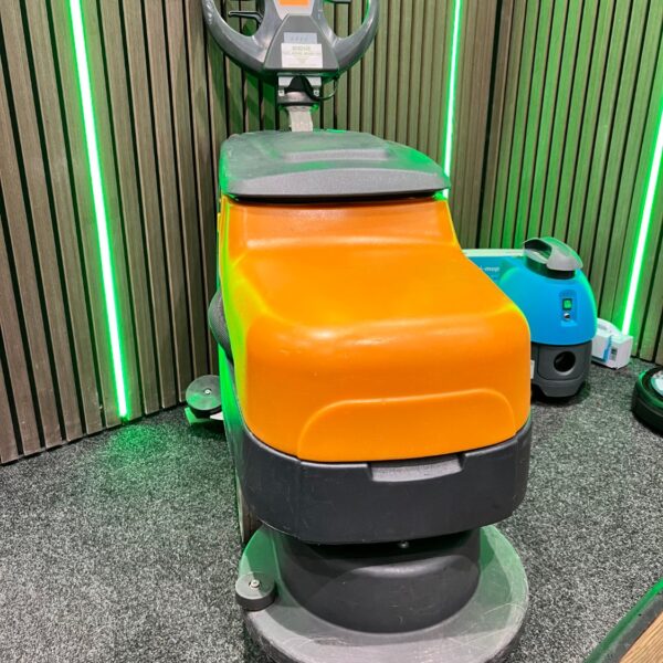 Refurbished Taski Swingo 350B scrubber dryer